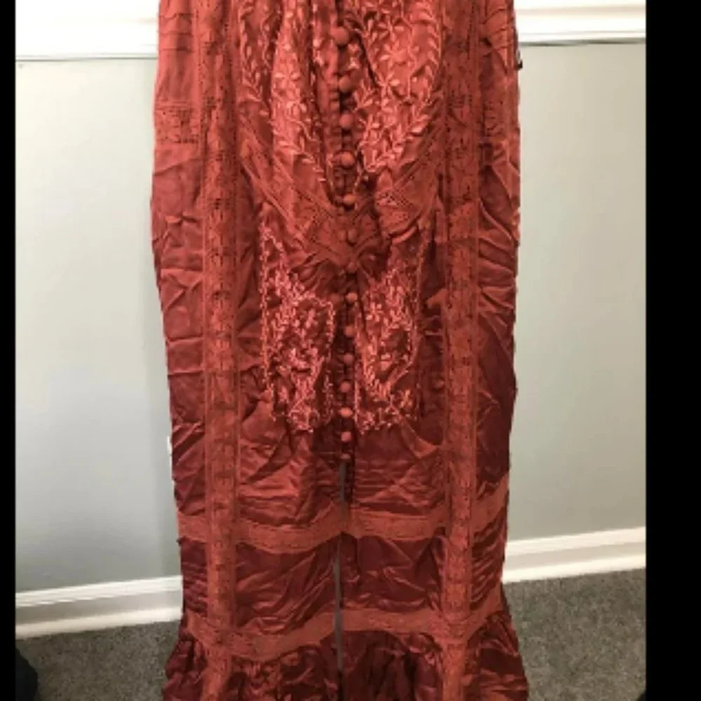 Urban Outfitters Kimchi Blue Lisbon Satin Midi Dress Sz M - Picture 4 of 6